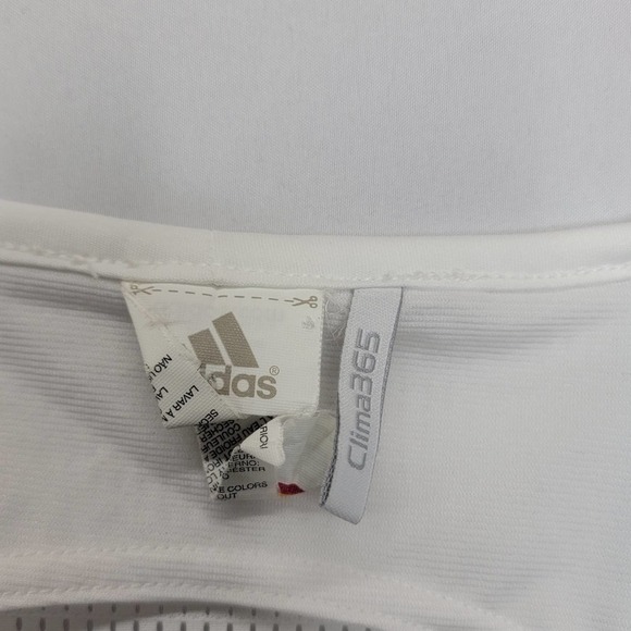 ADIDAS Tank with adjustable sports bra under Air whole in back - Picture 6 of 12